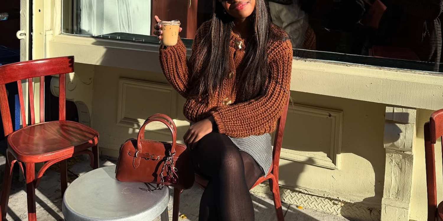6 Preppy Outfit Ideas With Preppy Purses