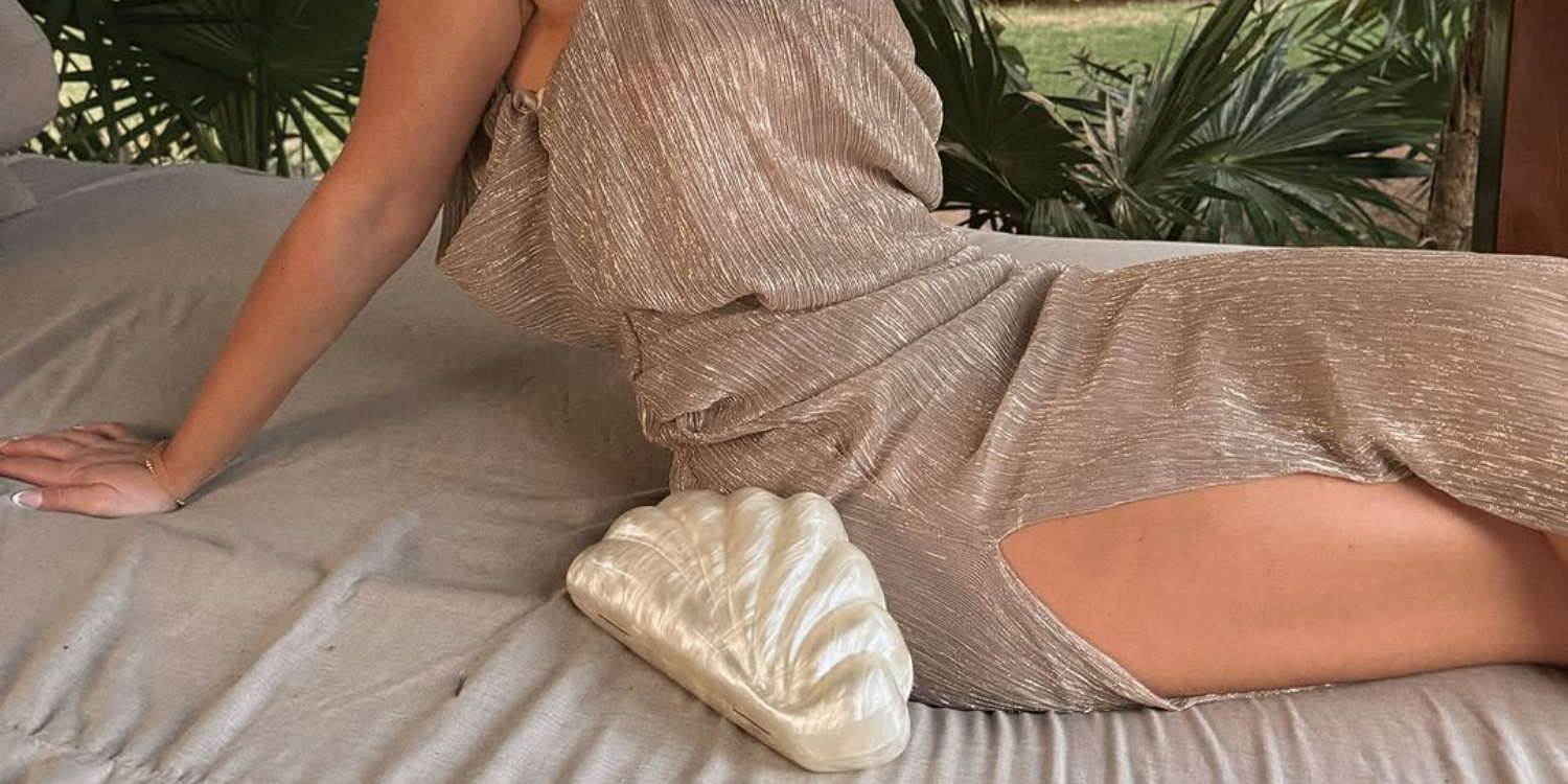 Resort Outfit Ideas & Purse Recommendations
