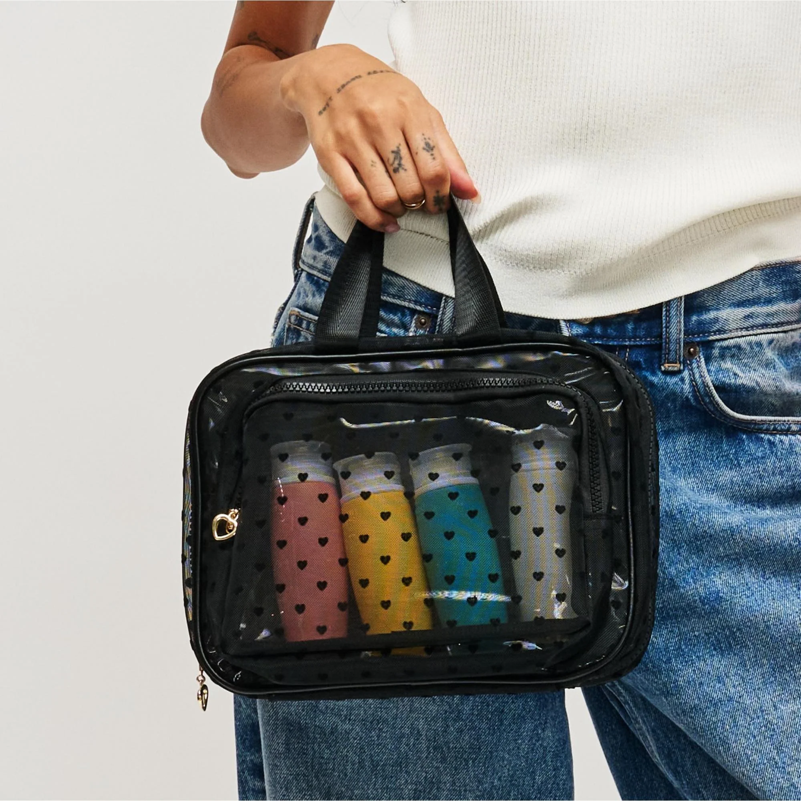 Black travel organizer for holiday gifting