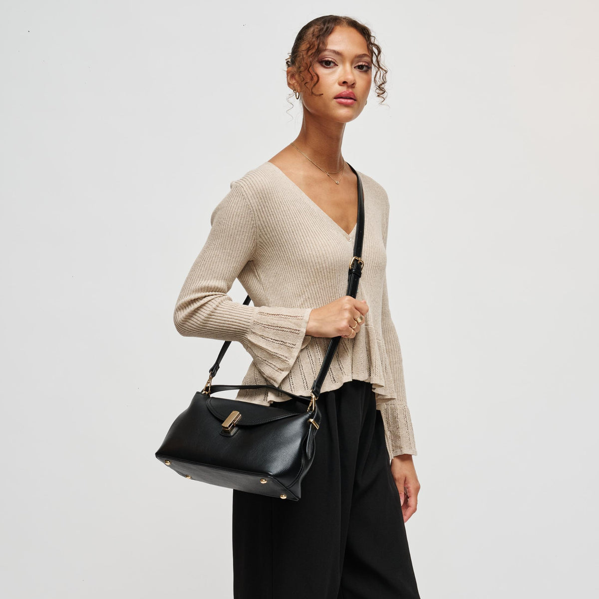 Woman wearing Black Urban Expressions Everleigh Crossbody 840504212840 View 3 | Black