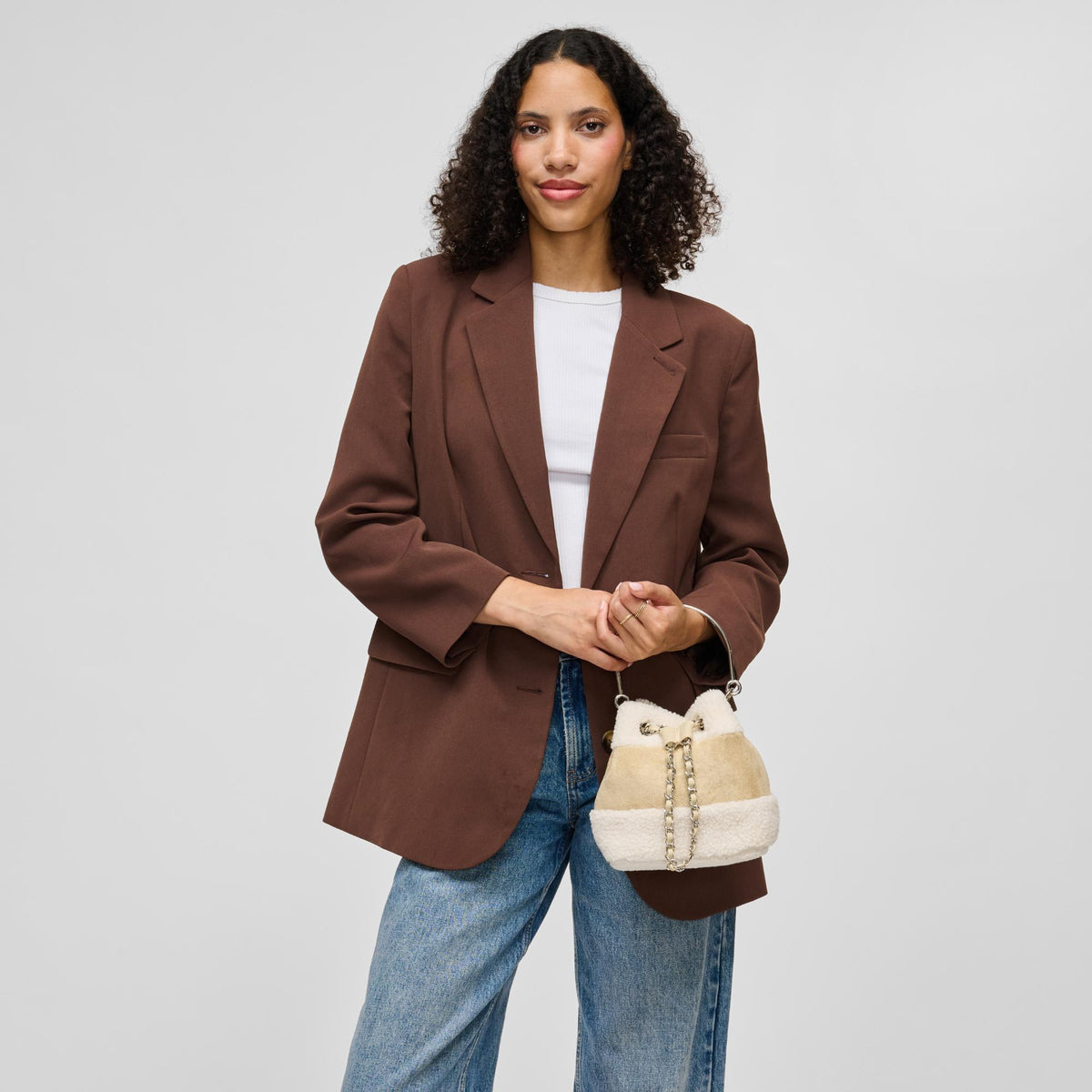 Woman wearing Cream Urban Expressions Phoenix Crossbody 840504213892 View 1 | Cream