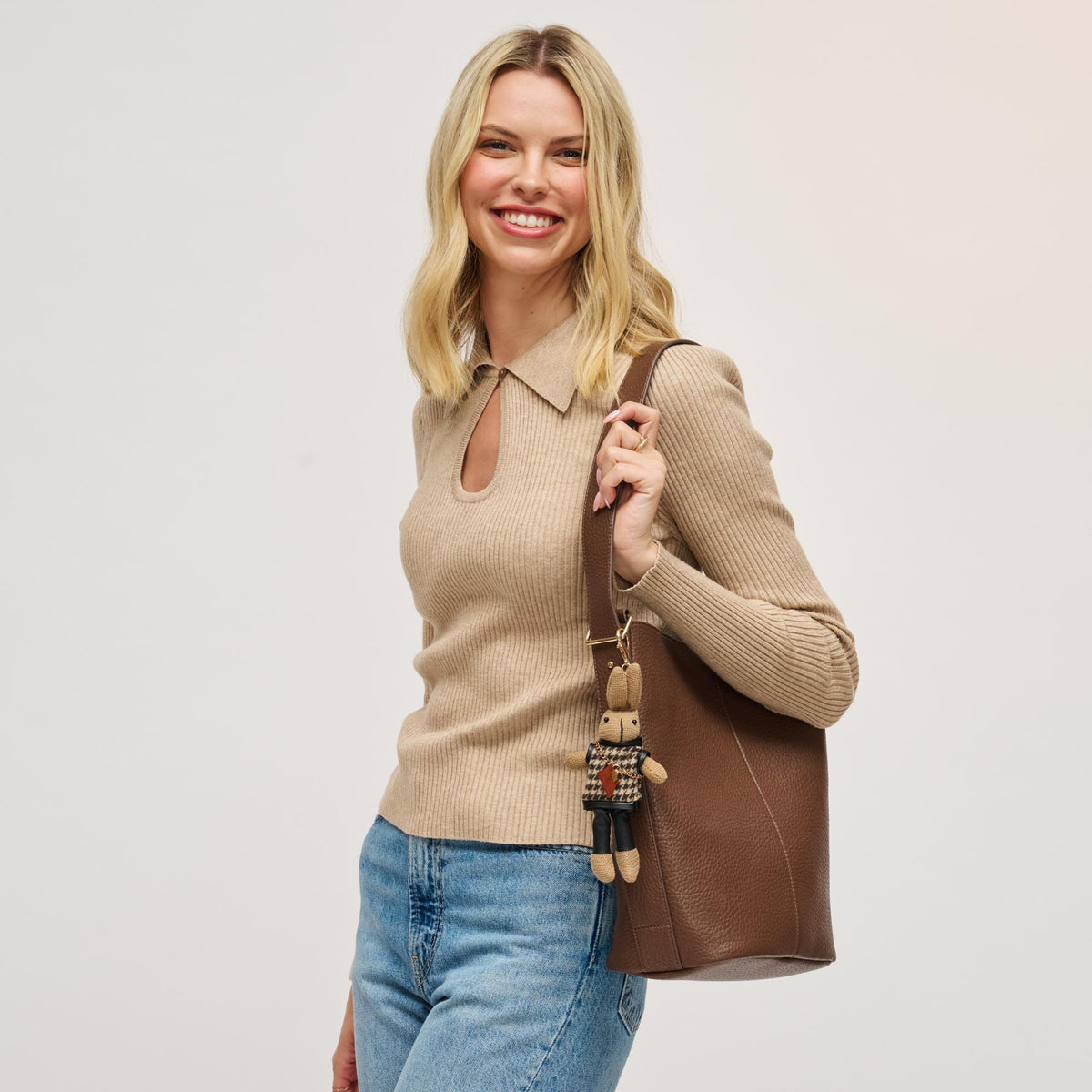 Woman wearing Chocolate Urban Expressions Jessica Hobo 840611198532 View 2 | Chocolate