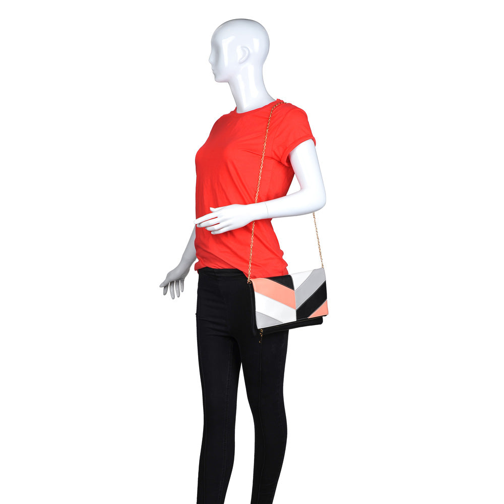Product Image of Urban Expressions Lupe Clutch NA-840611146755 View 5 | Black