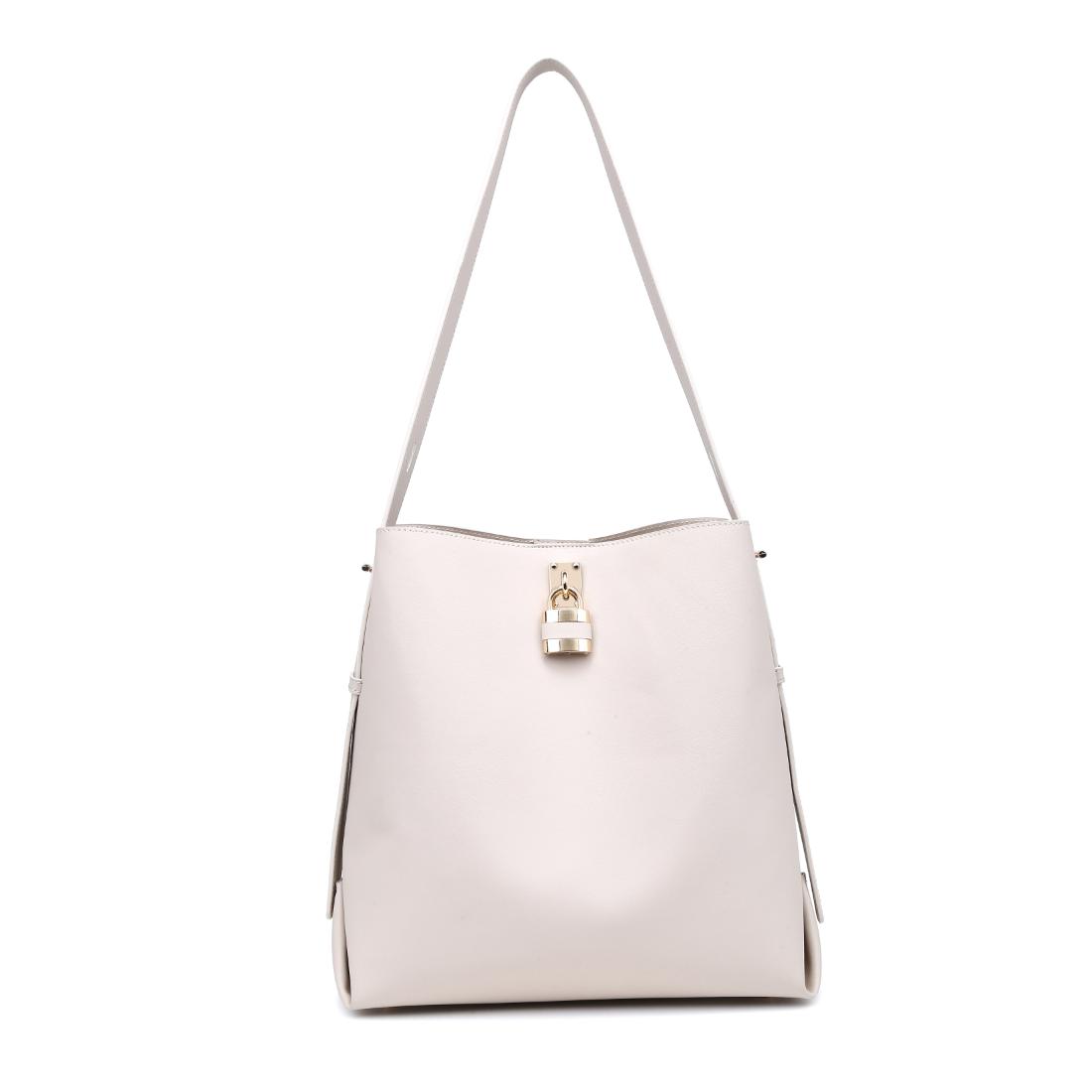 Woman wearing Bone Urban Expressions Caroline Hobo 840504208362 View 5 | Bone