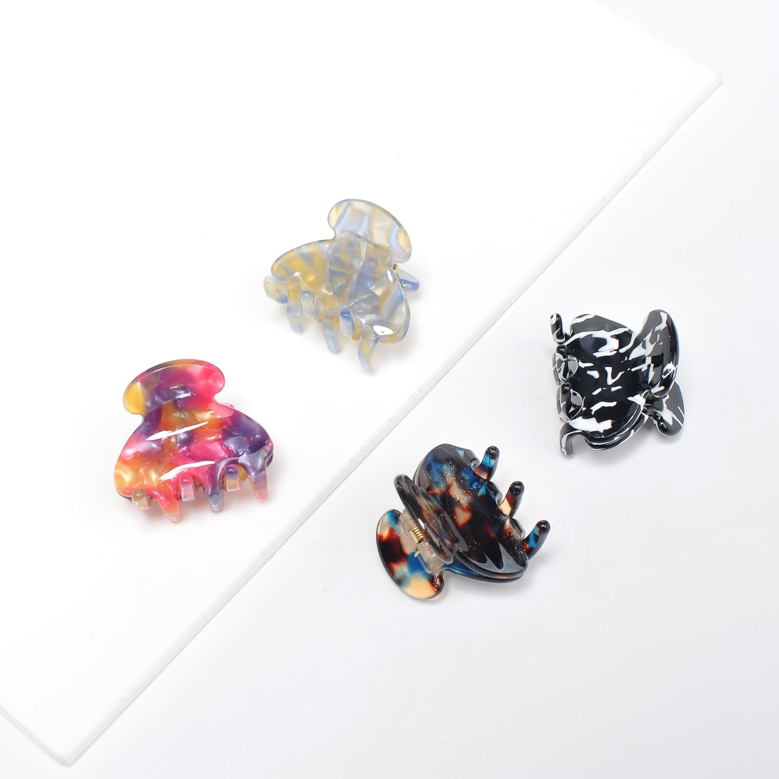 Product Image of Urban Expressions Mini Hair Claw - Assorted 4 Pack Hair Claw 818209013413 View 1 | Black Midnight Cream Fuchsia