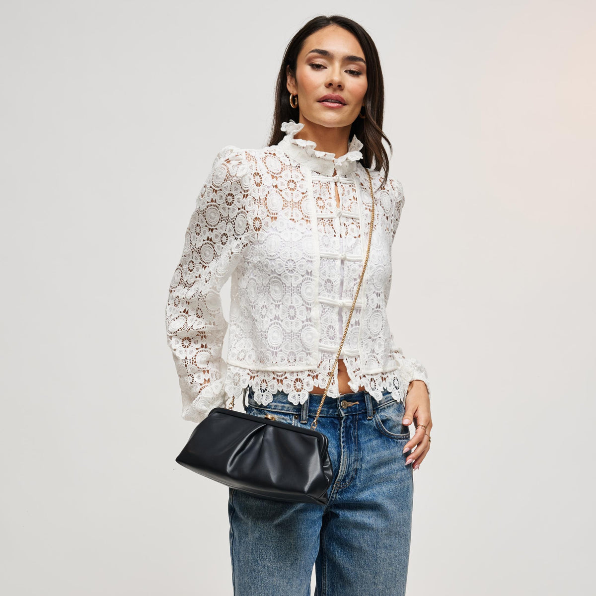 Woman wearing Navy Urban Expressions Kit Crossbody 840504212543 View 3 | Navy