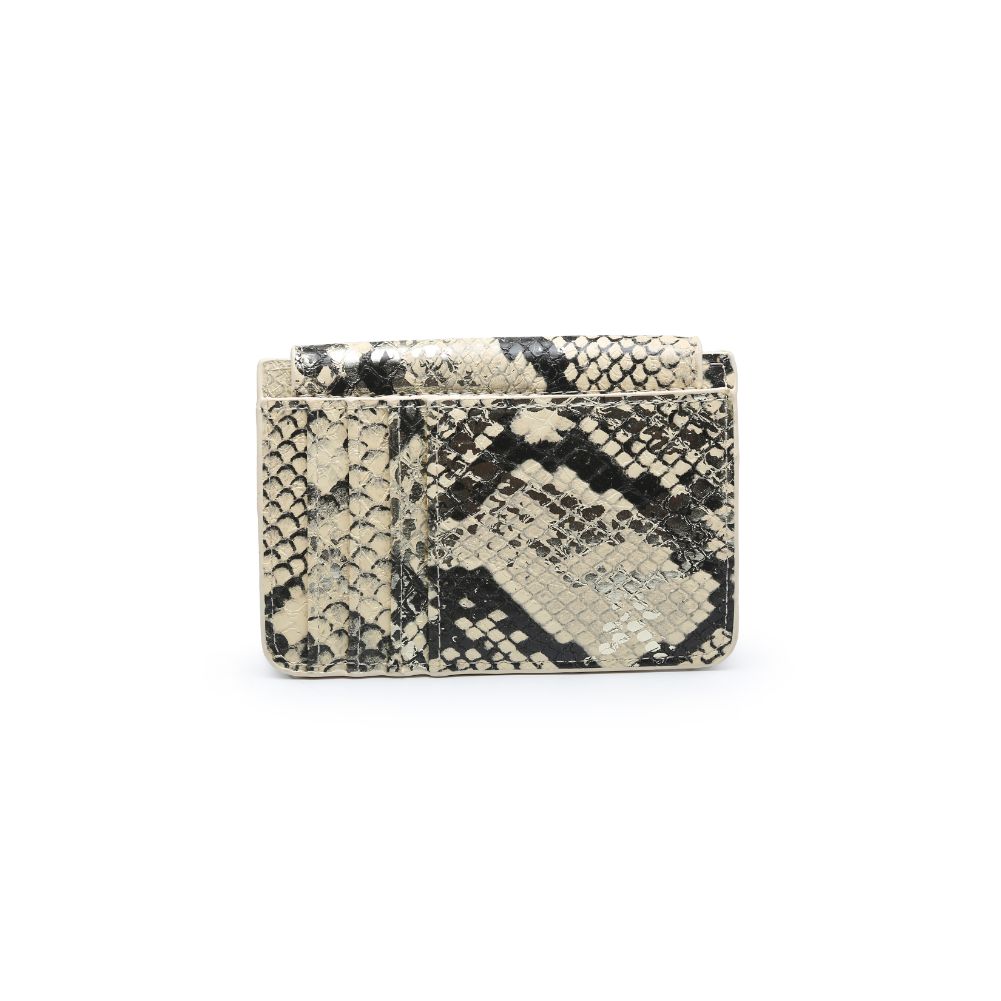 Product Image of Urban Expressions Everlee Card Holder NA-840611166524 View 3 | Beige Metallic