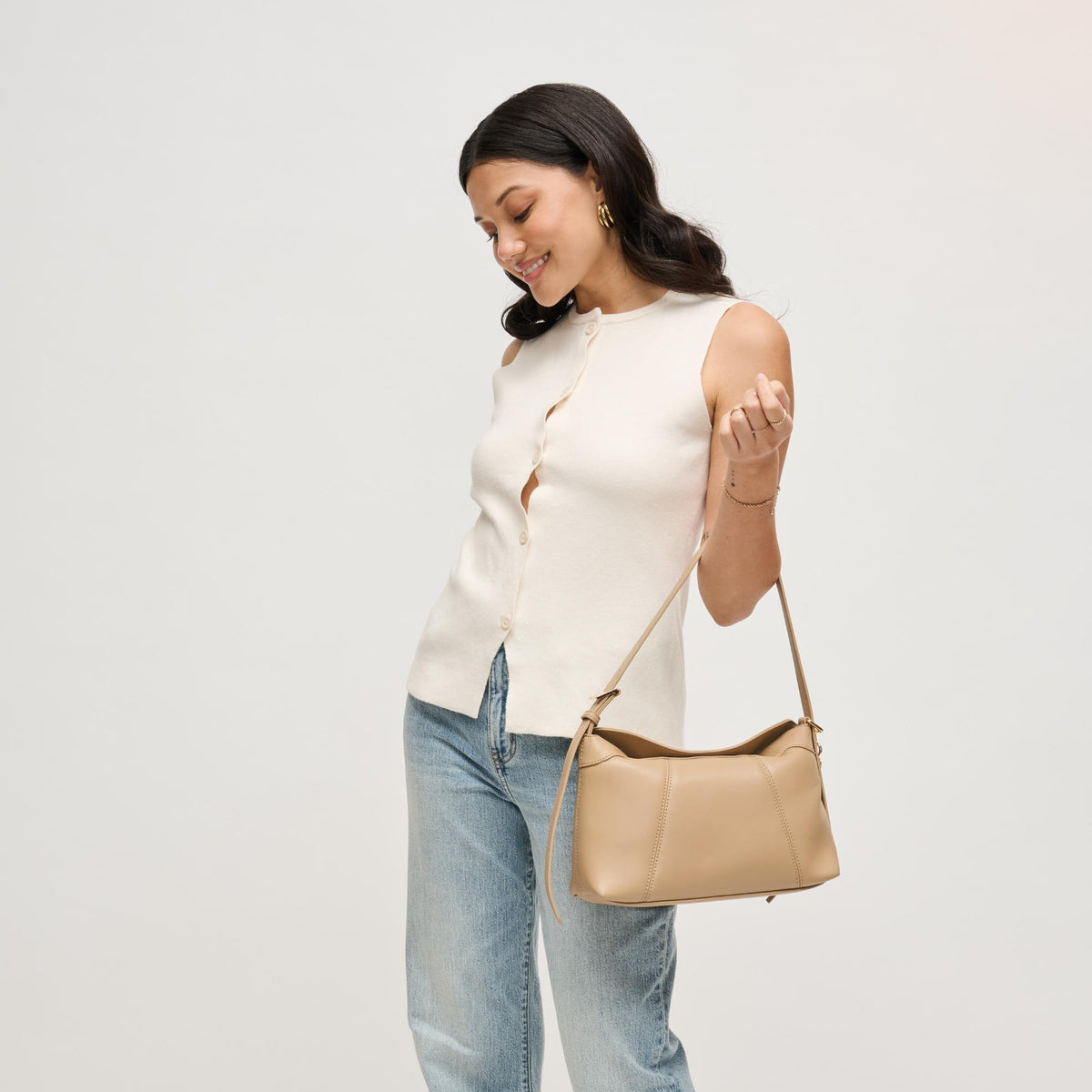 Woman wearing Natural Urban Expressions Waylon Shoulder Bag 840504205163 View 2 | Natural