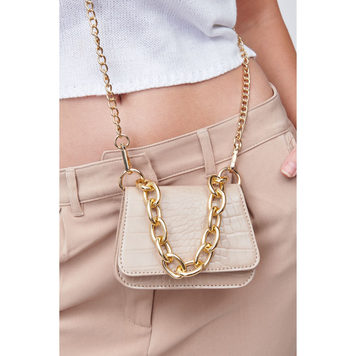 Woman wearing Natural Urban Expressions Alesha Mini Bag 818209011150 View 1 | Natural