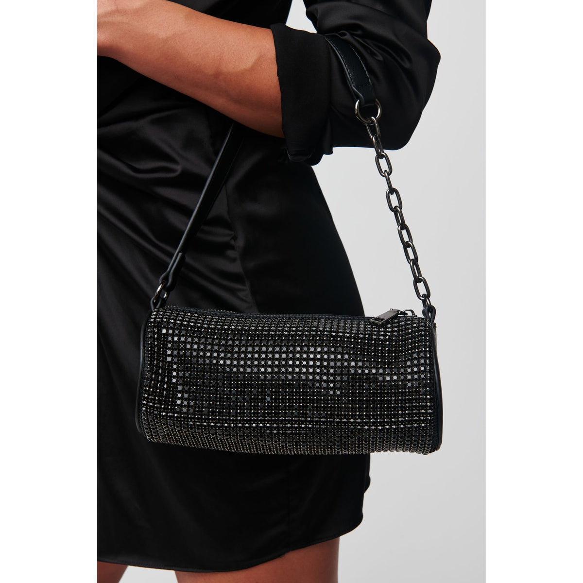 Woman wearing Black Urban Expressions Britney Evening Bag 818209012669 View 1 | Black