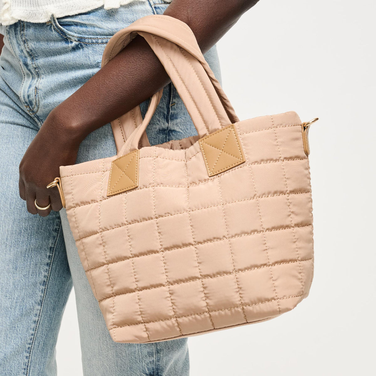 Woman wearing Natural Urban Expressions Lumina Tote 840504205972 View 3 | Natural