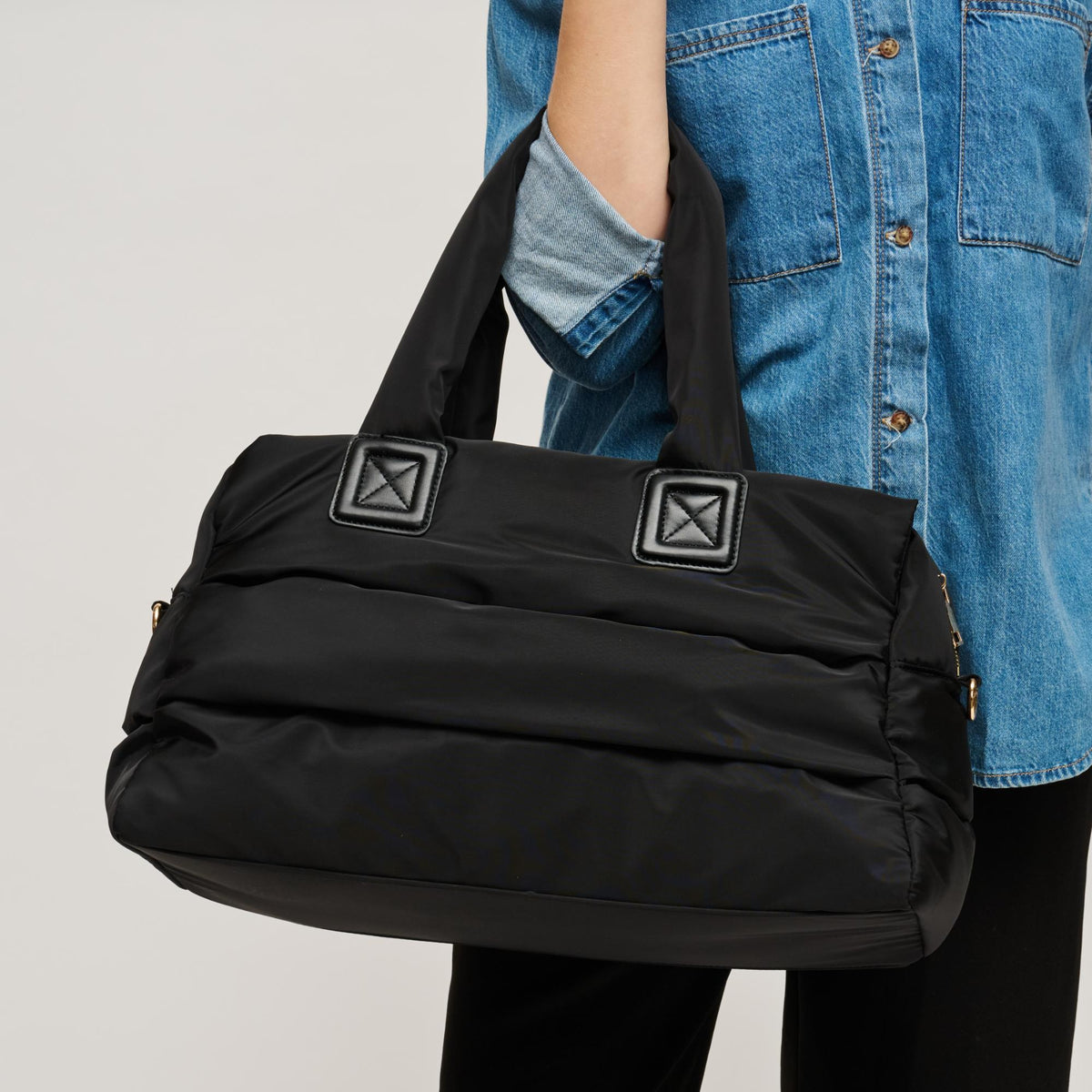 Woman wearing Black Urban Expressions Mia Tote 840504204258 View 3 | Black