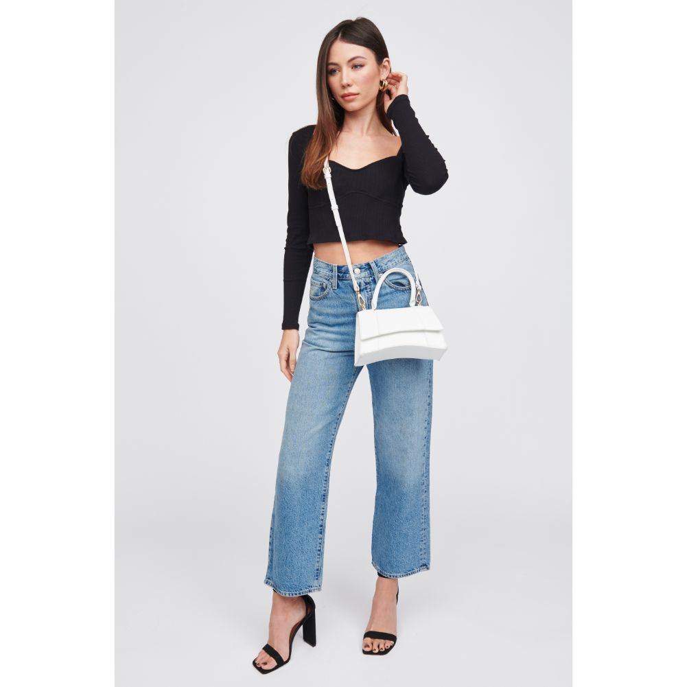 Woman wearing White Urban Expressions Lucas - Woven Top Handle 818209018371 View 4 | White