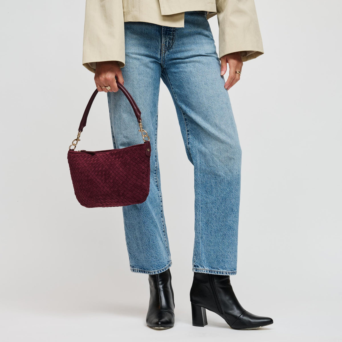 Woman wearing Burgundy Urban Expressions Jordan - FS Crossbody 840504211829 View 2 | Burgundy