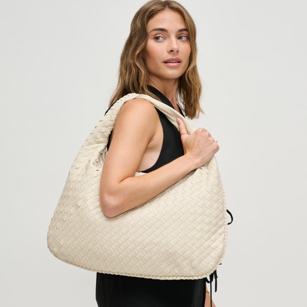 Woman wearing Oatmilk Urban Expressions Victoria Hobo 840611140821 View 2 | Oatmilk