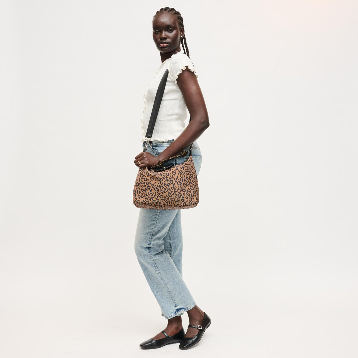 Woman wearing Leopard Urban Expressions Nova Hobo 840504206115 View 2 | Leopard