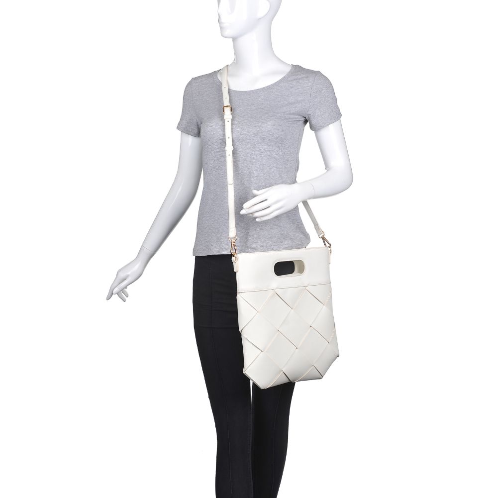 Product Image of Urban Expressions Rosie Crossbody 840611172402 View 5 | White