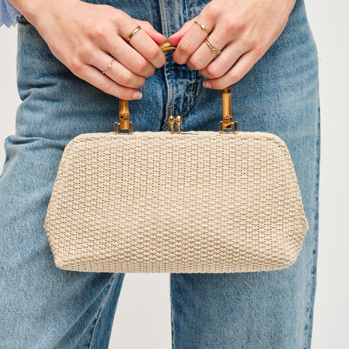 Woman wearing Ivory Urban Expressions Lucy - Straw Crossbody 840611154385 View 1 | Ivory
