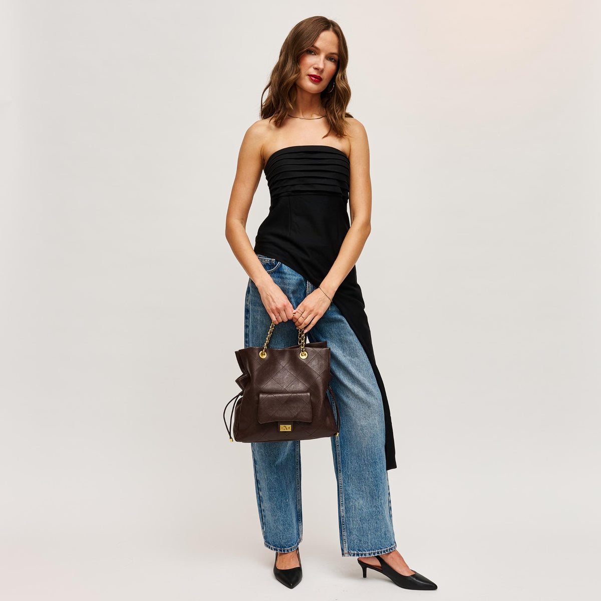 Woman wearing Chocolate Urban Expressions Hudson Tote 840504205125 View 4 | Chocolate