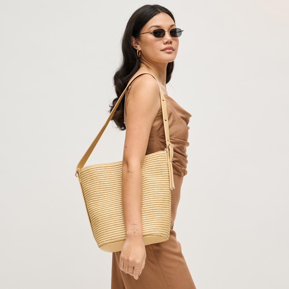 Woman wearing Natural Urban Expressions Alethea Hobo 840504205880 View 1 | Natural