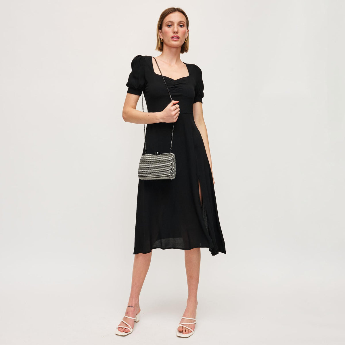 Woman wearing Black Ivory Urban Expressions Marissa Evening Bag 840611152893 View 3 | Black Ivory