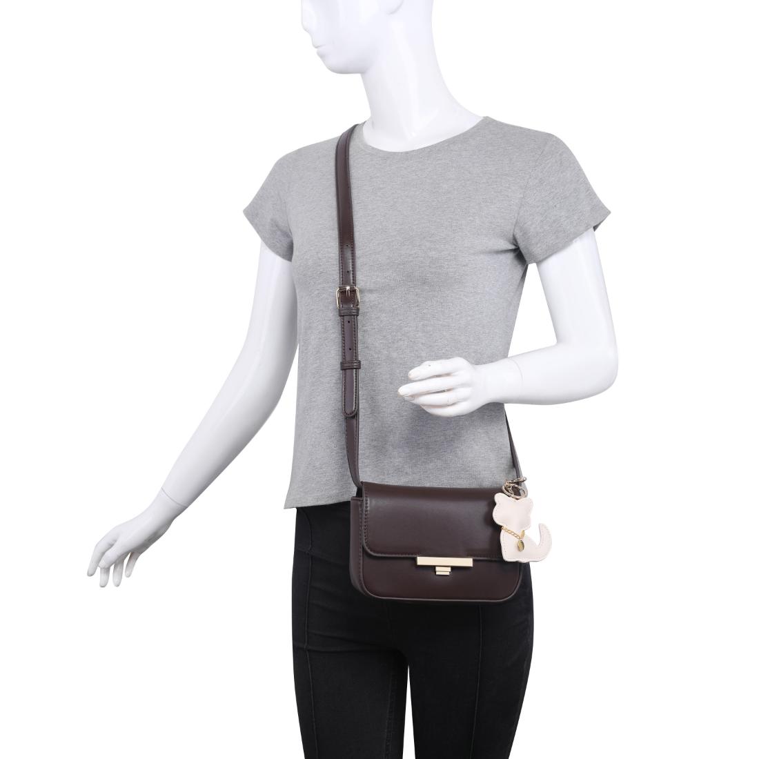 Product Image of Urban Expressions Bixel Crossbody 818209019521 View 5 | Chocolate