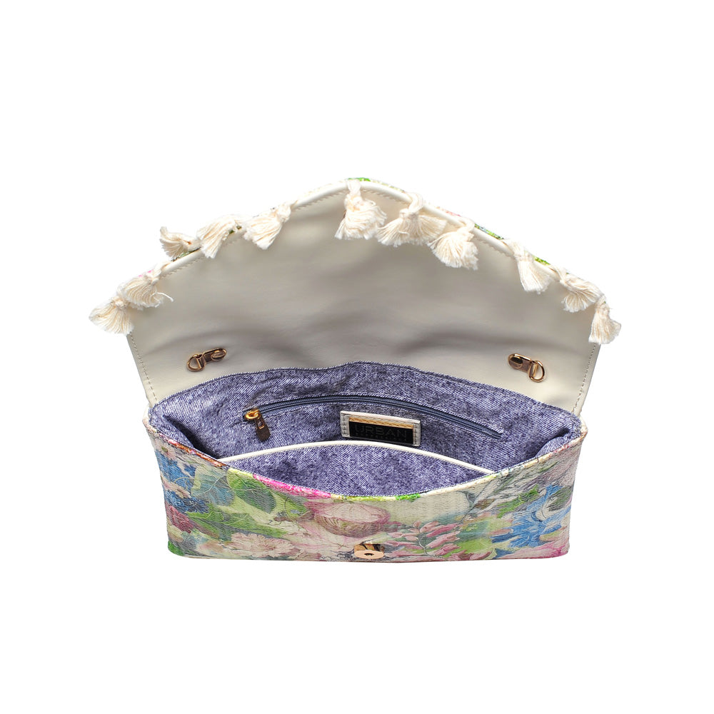 Product Image of Urban Expressions Lilian Clutch NA-840611147707 View 4 | Lilac