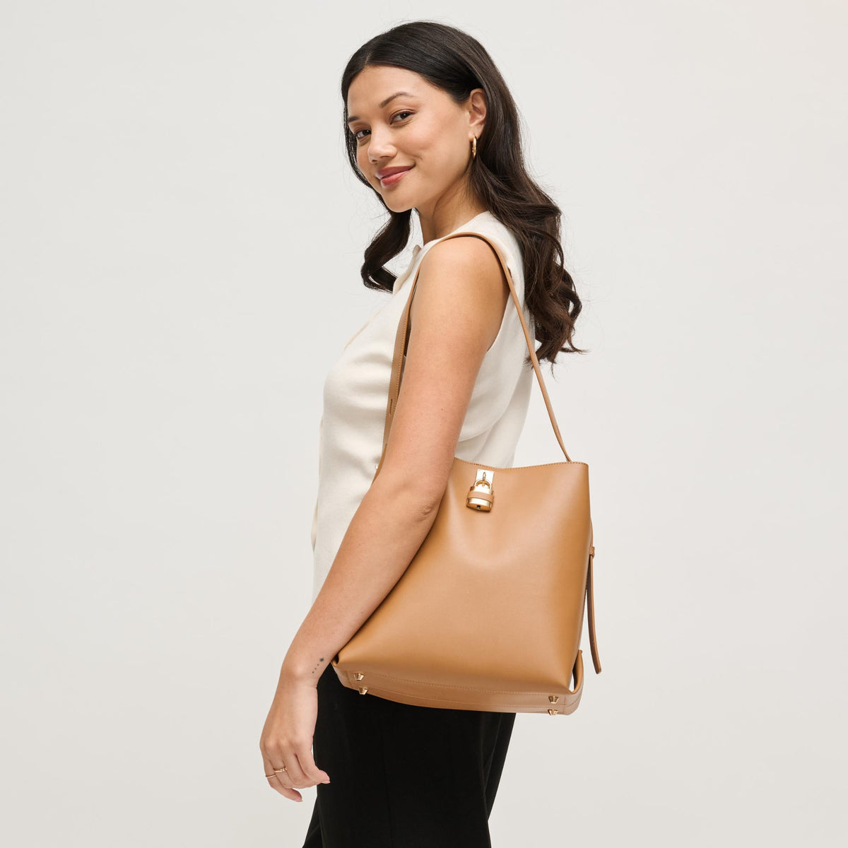 Woman wearing Camel Urban Expressions Caroline Hobo 840504208355 View 4 | Camel