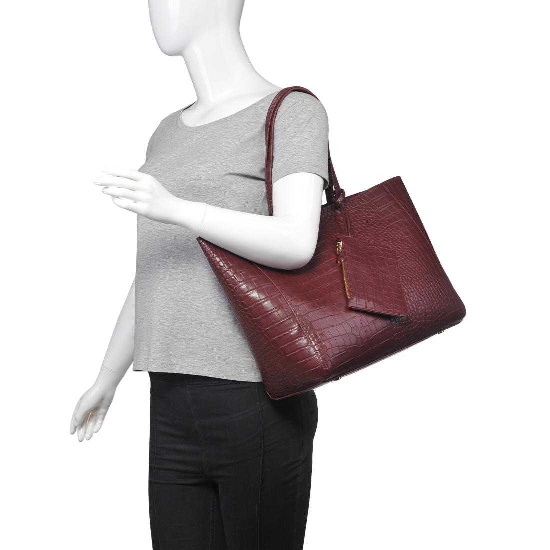 Product Image of Urban Expressions Tiffany Tote 840611198990 View 5 | Burgundy
