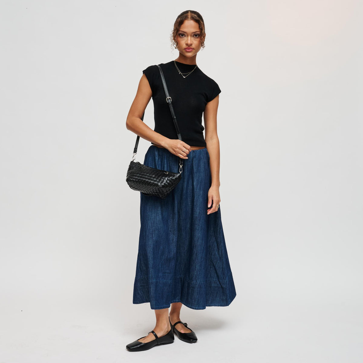 Woman wearing Black Urban Expressions Otto Crossbody 840504214042 View 4 | Black