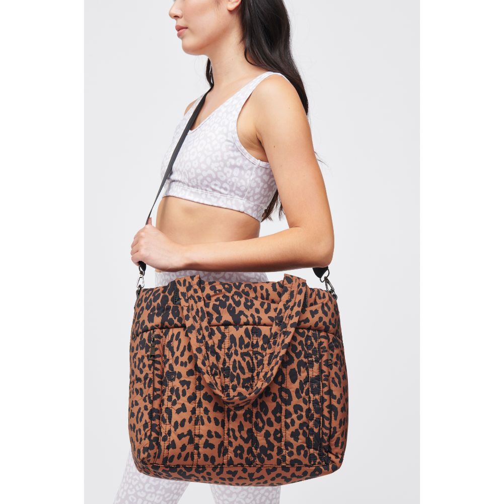 Woman wearing Leopard Urban Expressions Ellis Tote 840611183224 View 3 | Leopard