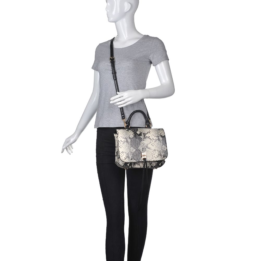 Product Image of Urban Expressions Alexa Crossbody 840611172709 View 5 | Black White