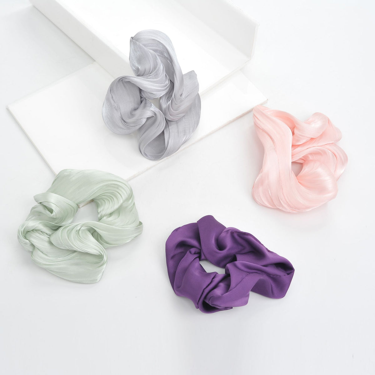 Product Image of Urban Expressions Scrunchie - Assorted 4 Pack Scrunchie 818209014366 View 2 | Grey Purple Light Green Light Pink