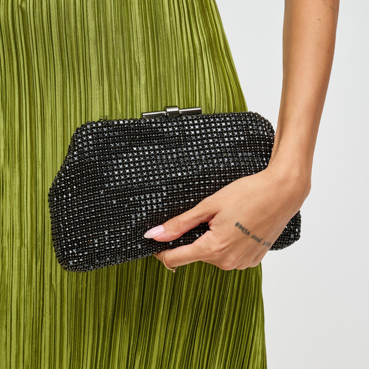 Woman wearing Black Urban Expressions Delfina Evening Bag 840611198648 View 1 | Black