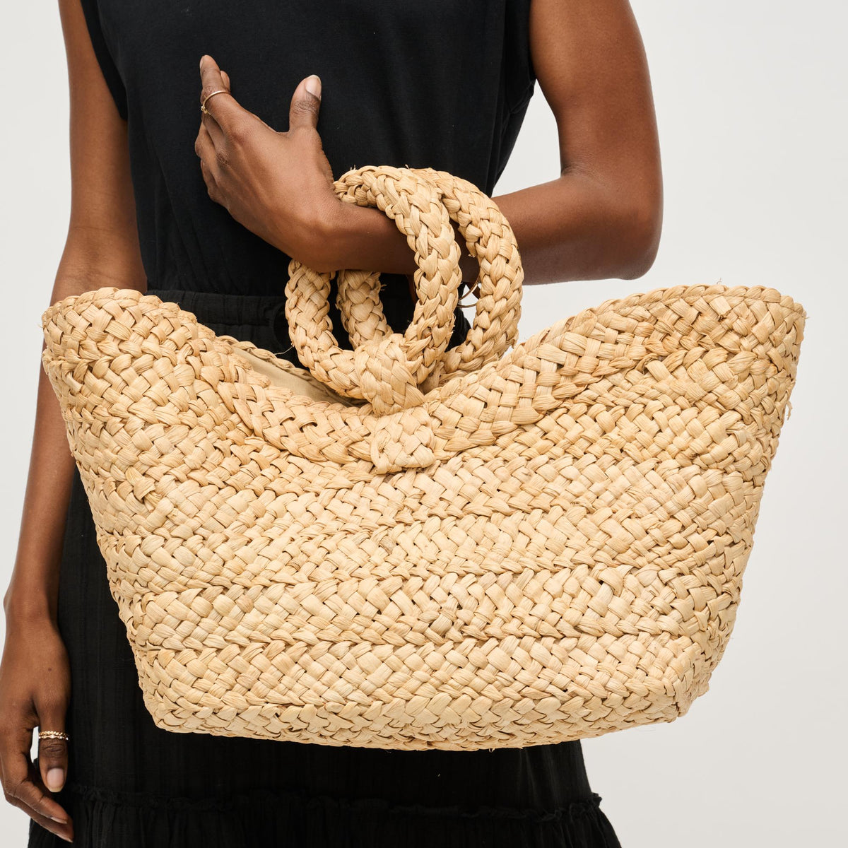 Woman wearing Natural Urban Expressions Edith Tote 840611150974 View 4 | Natural