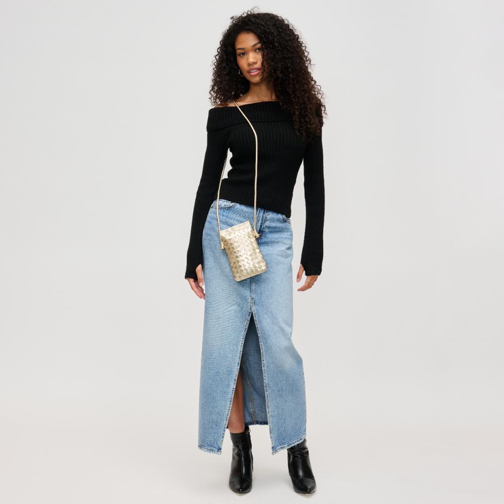 Woman wearing Gold Urban Expressions Jackie Crossbody 840611141996 View 3 | Gold