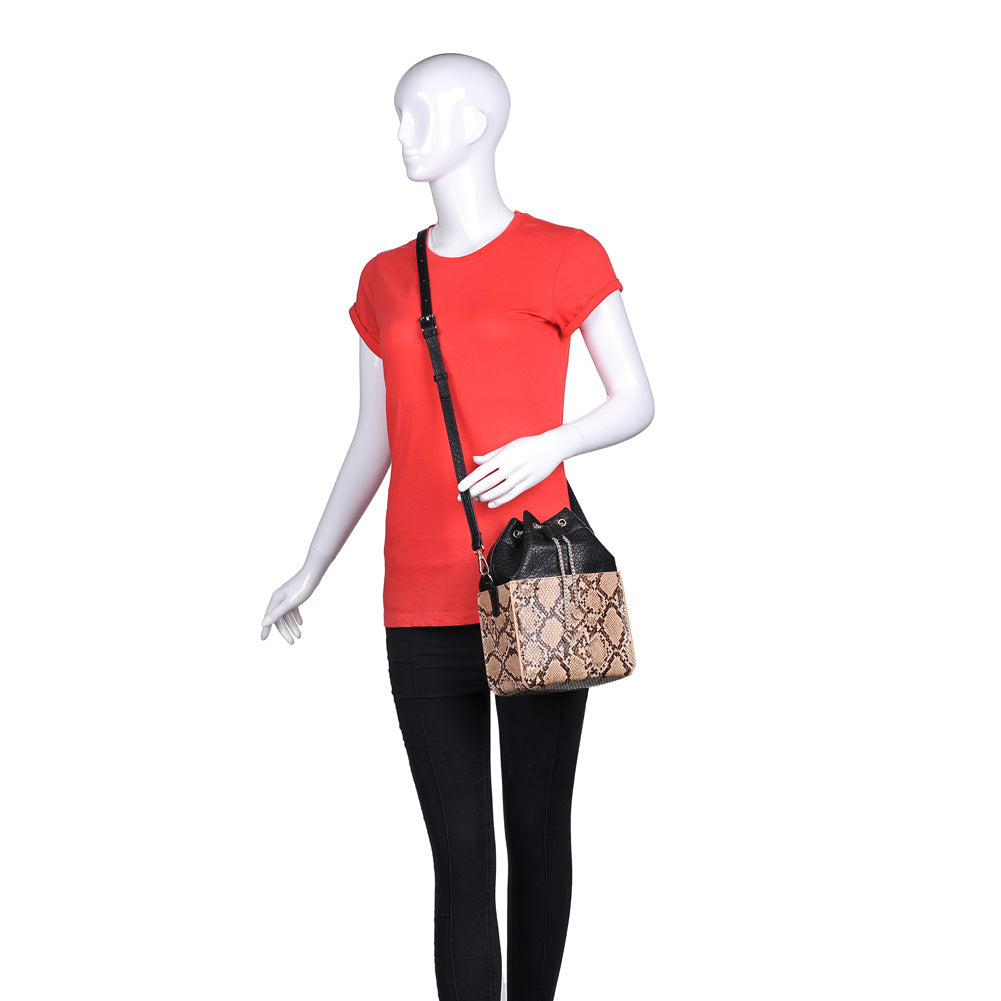 Product Image of Urban Expressions Kenji Crossbody NA-840611154484 View 5 | Natural