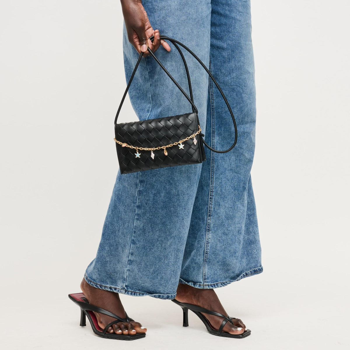 Woman wearing Black Urban Expressions Aubrey Crossbody 840504205613 View 4 | Black