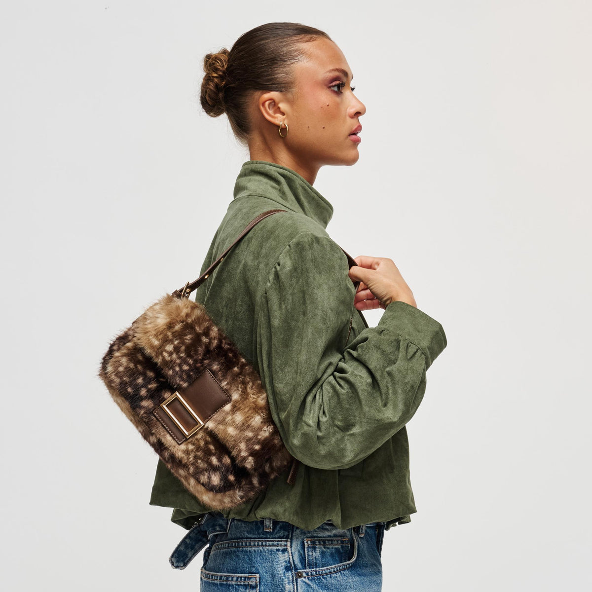 Woman wearing Fawn Brown Urban Expressions Beverly - Faux Fur Crossbody 840504212444 View 2 | Fawn Brown