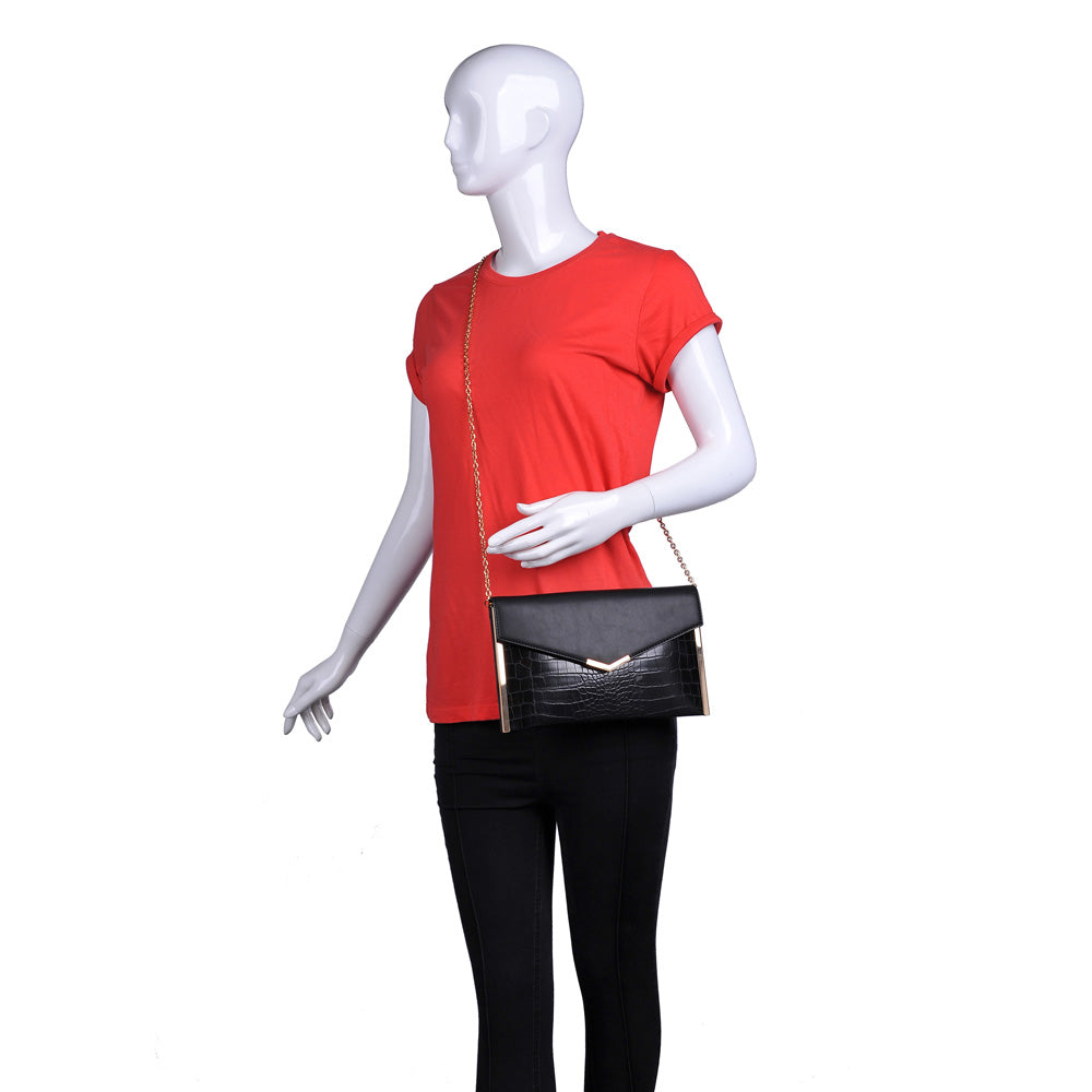 Product Image of Urban Expressions Heather Clutch 840611158161 View 5 | Black