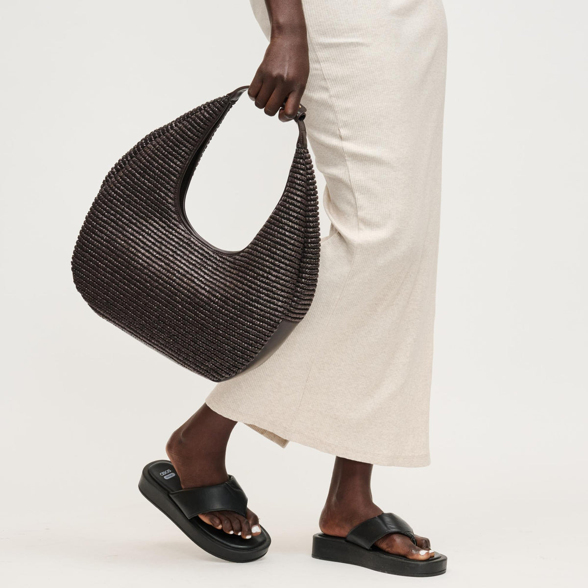 Woman wearing Chocolate Urban Expressions Zoey Tote 840504204746 View 1 | Chocolate
