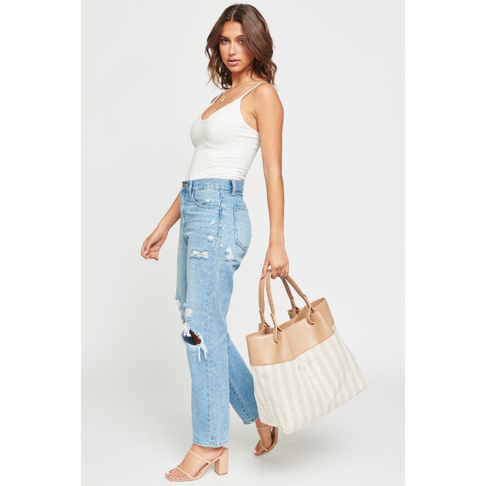 Woman wearing Natural Urban Expressions Kiara Tote 840611172327 View 2 | Natural
