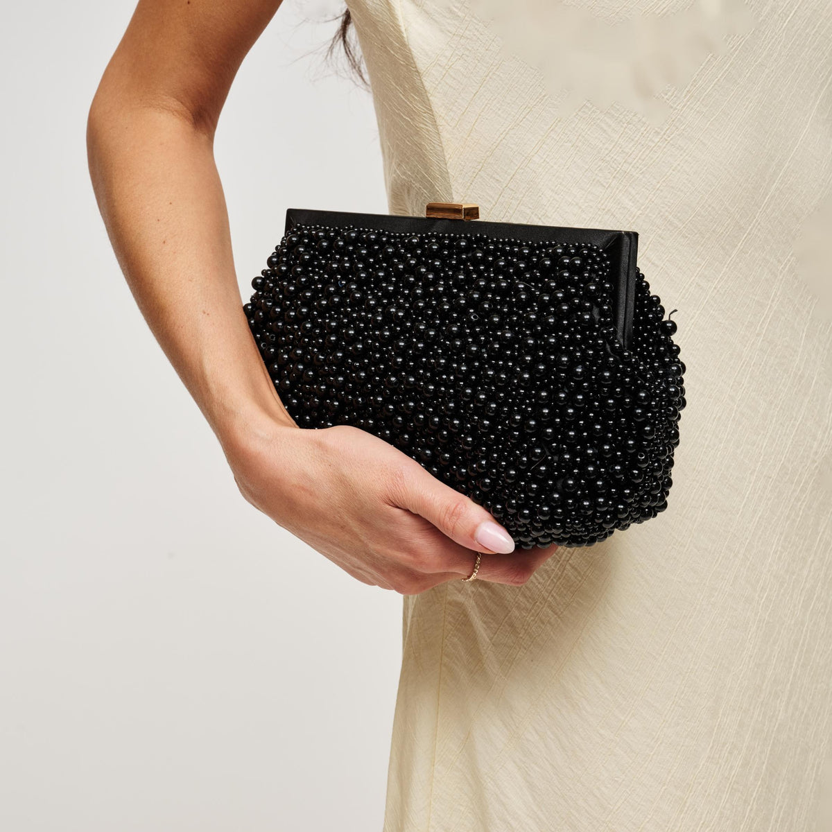 Woman wearing Black Urban Expressions Samira Evening Bag 840611136886 View 1 | Black
