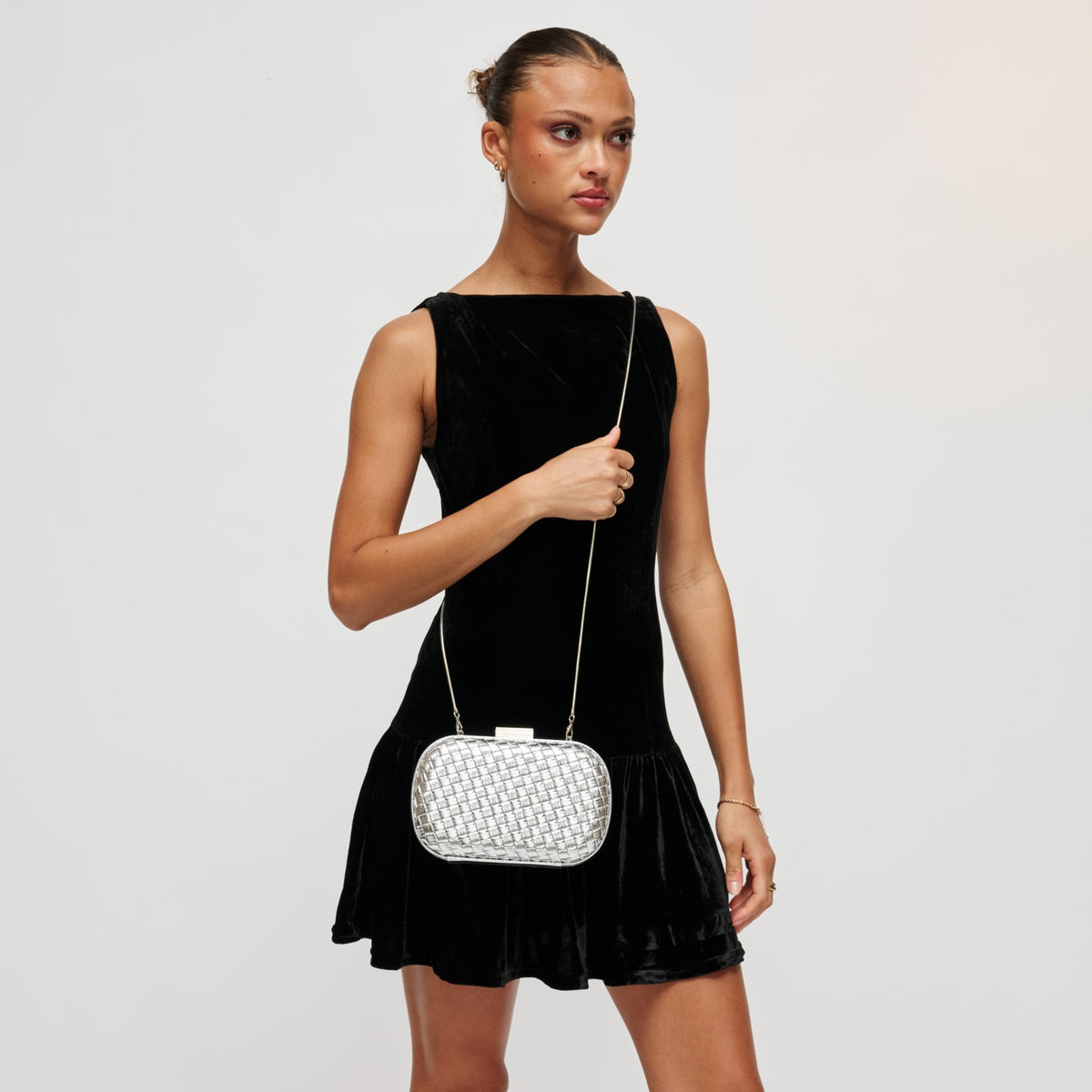 Woman wearing Silver Urban Expressions Roslyn Evening Bag 840504209796 View 3 | Silver