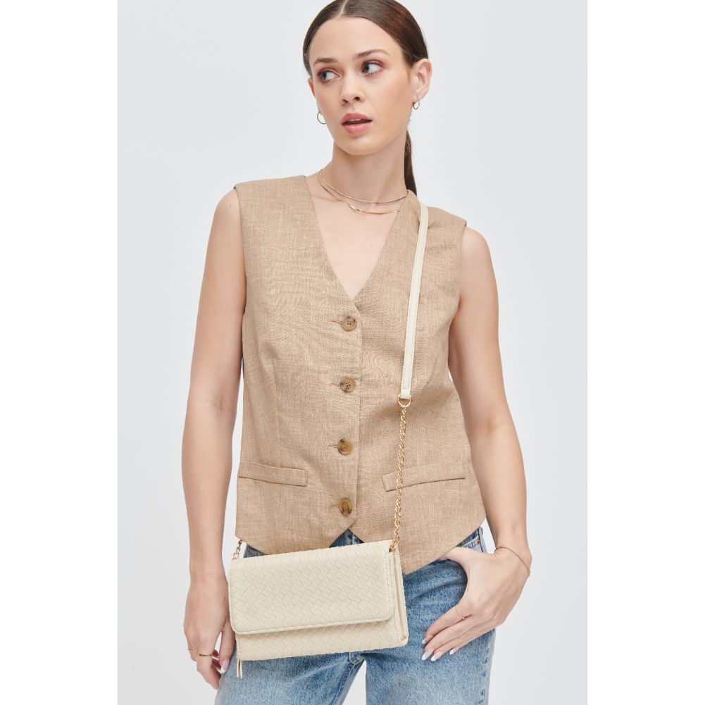 Woman wearing Oatmilk Urban Expressions Wallis Crossbody 840611107527 View 2 | Oatmilk