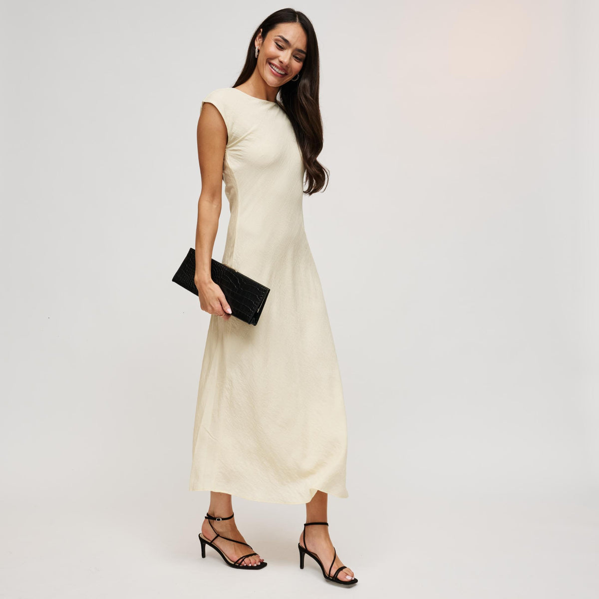 Woman wearing Black Urban Expressions Nazlee - Croc Clutch 840504212604 View 4 | Black