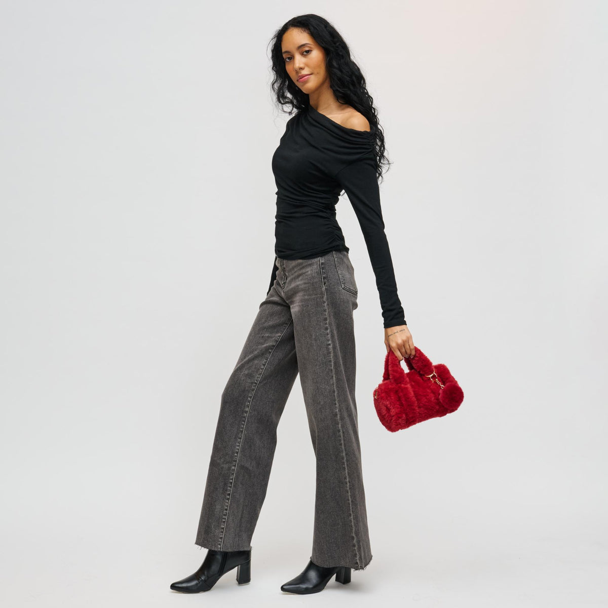Woman wearing Burgundy Urban Expressions Lexi Crossbody 840611199850 View 3 | Burgundy