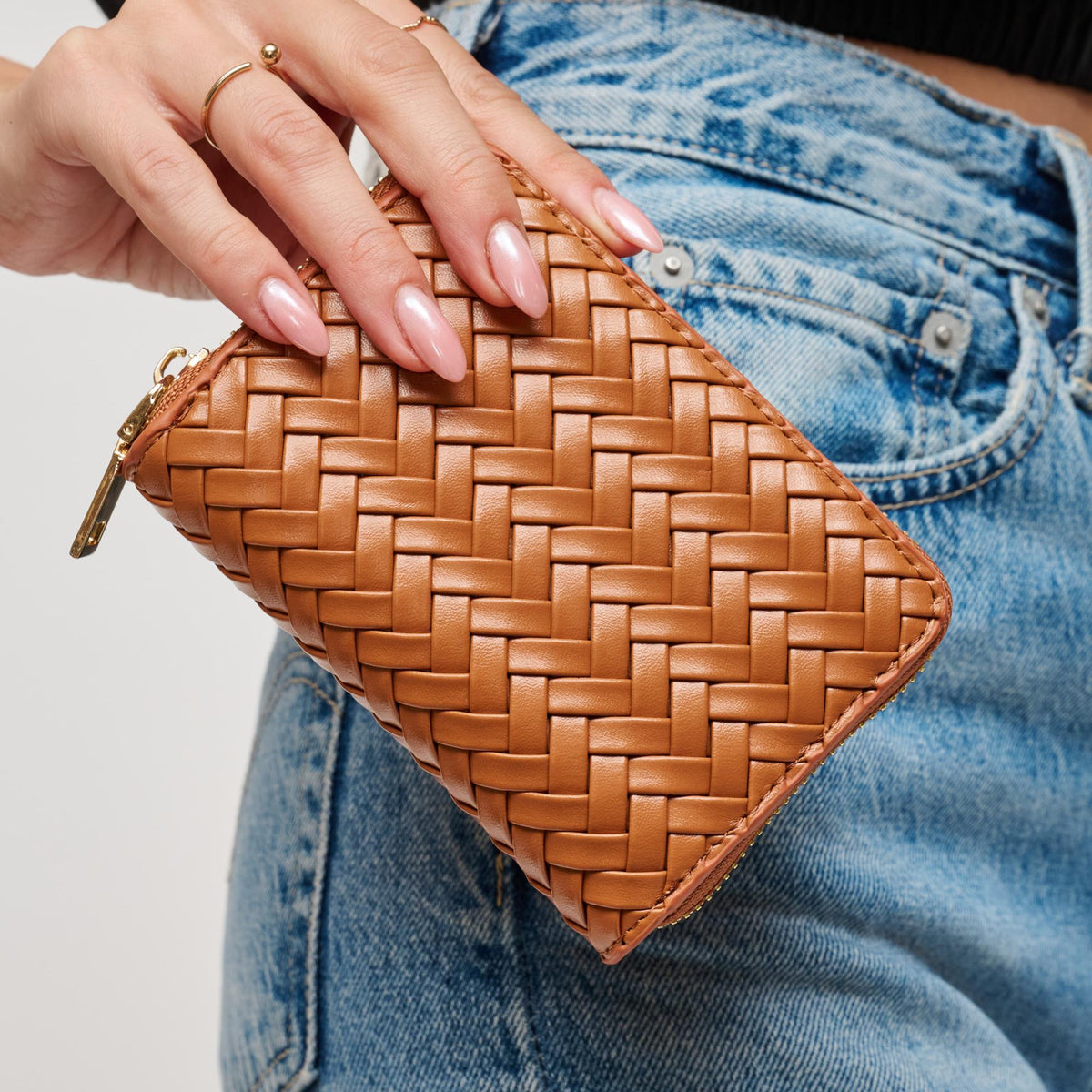 Woman wearing Tan Urban Expressions Jocelyn Wallet 840611199058 View 1 | Tan