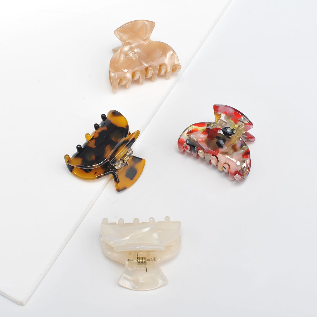 Product Image of Urban Expressions Assorted Mini Hair Claw - 4 Pack Hair Claw 818209013666 View 1 | White Tortoise Red Multi Champagne