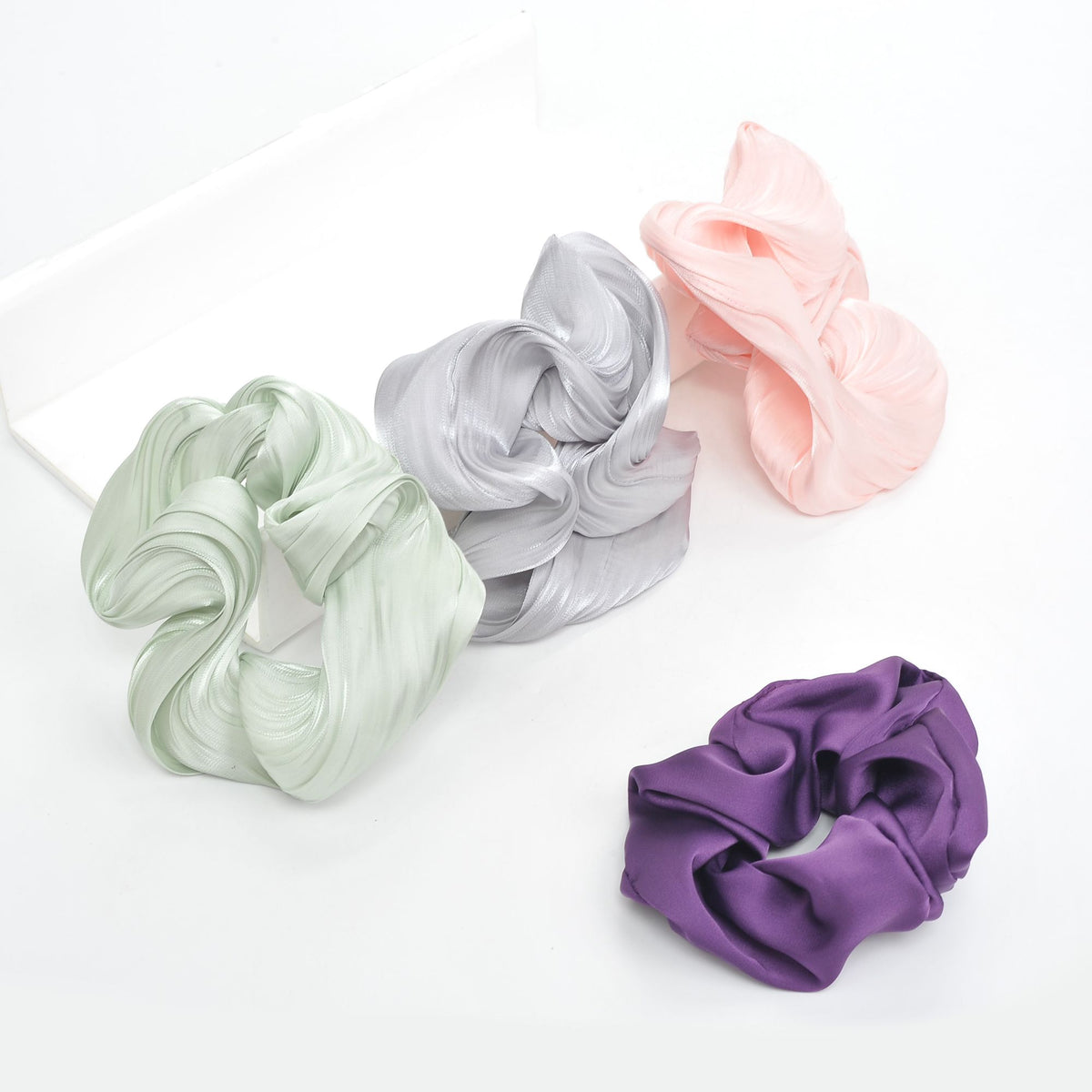 Product Image of Urban Expressions Scrunchie - Assorted 4 Pack Scrunchie 818209014366 View 1 | Grey Purple Light Green Light Pink